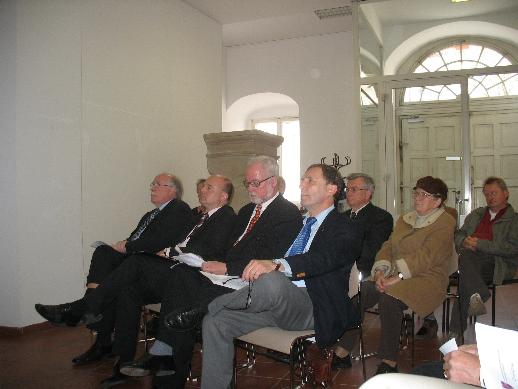 ausstellung1108.jpg (28905 Byte)